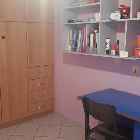 Apartment Kinder Luxury Loutráki